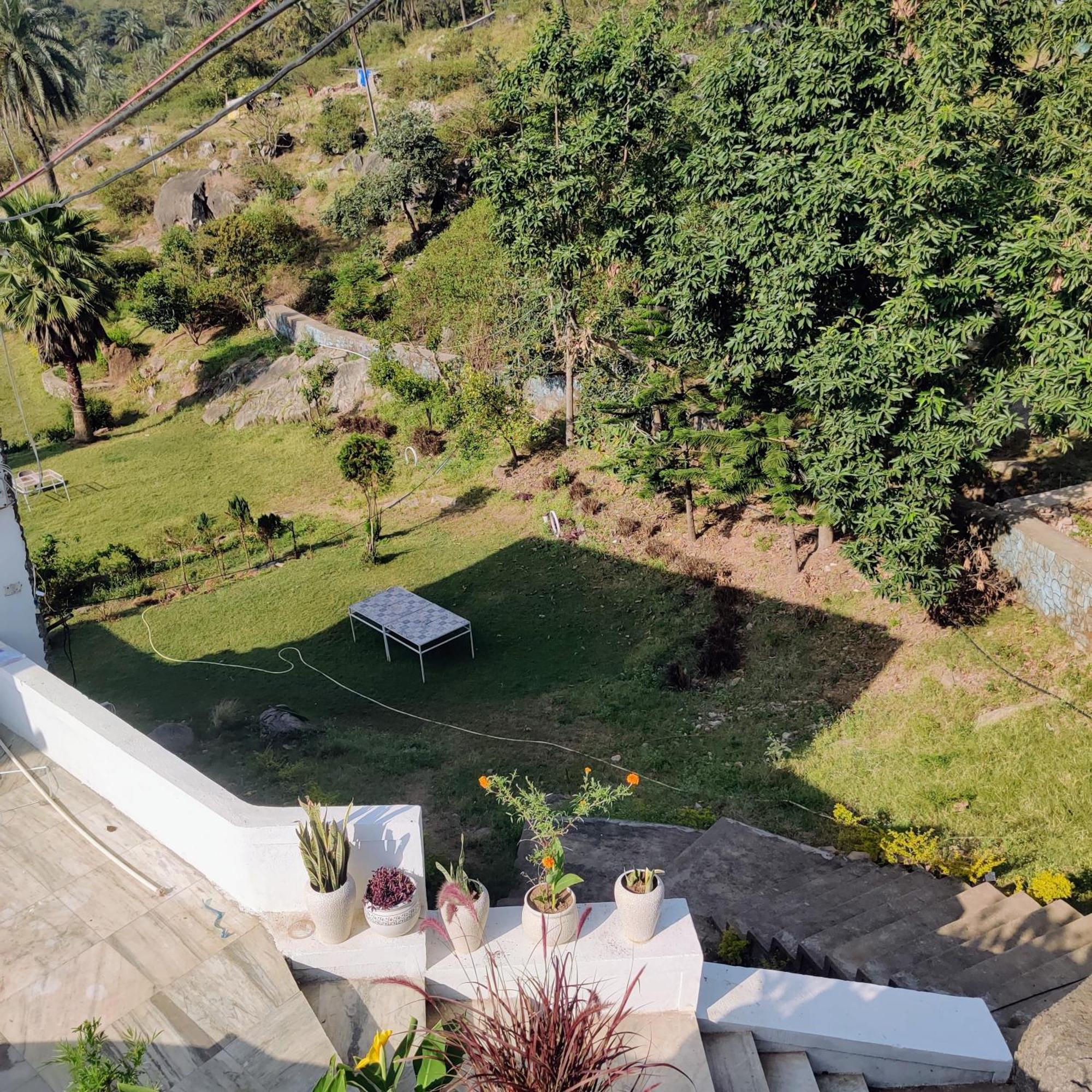 Valley Nest For 6-12 Pax Monte Abu Exterior foto